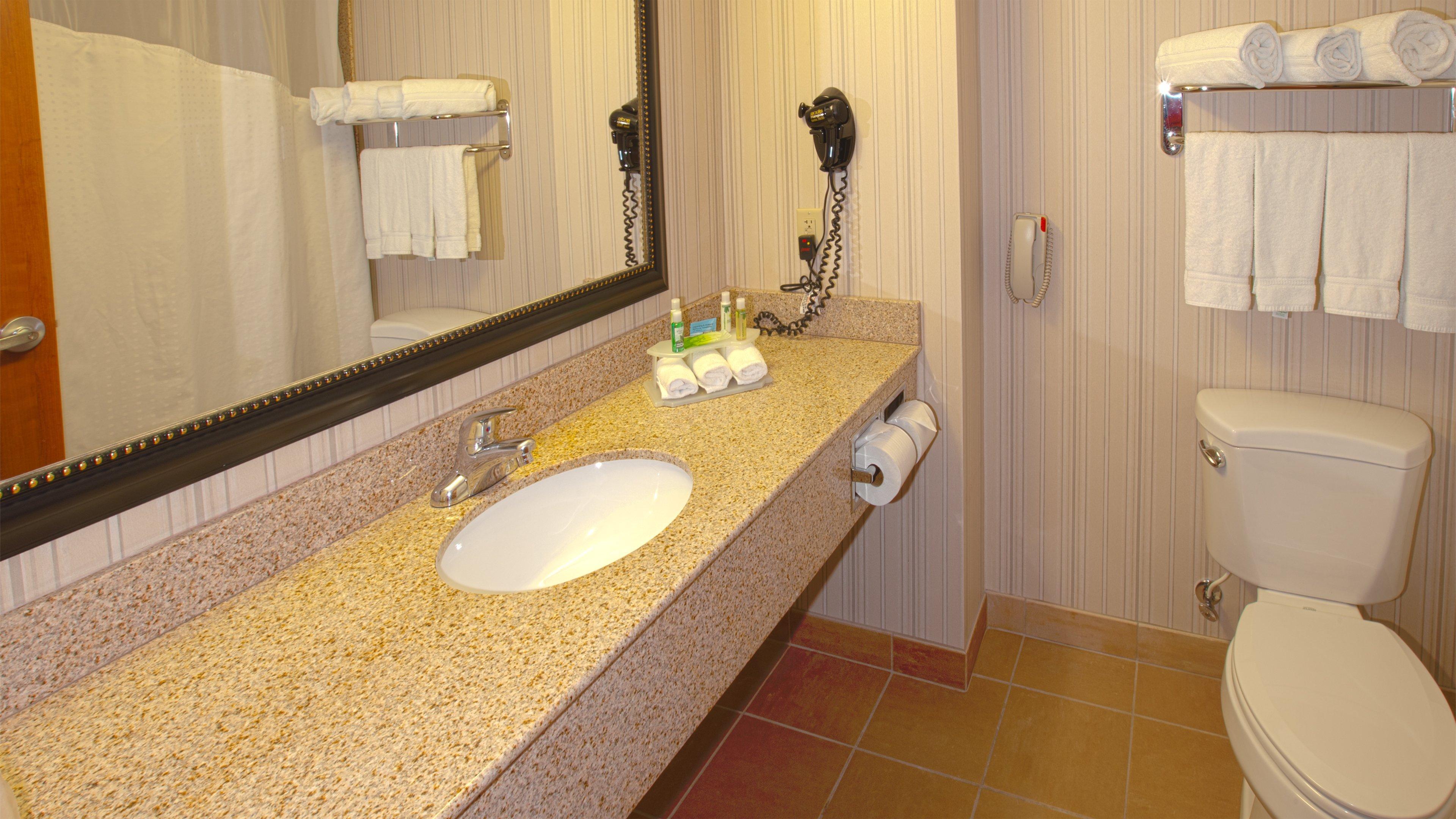 Holiday Inn Express & Suites Nampa - Idaho Center By Ihg Exterior foto