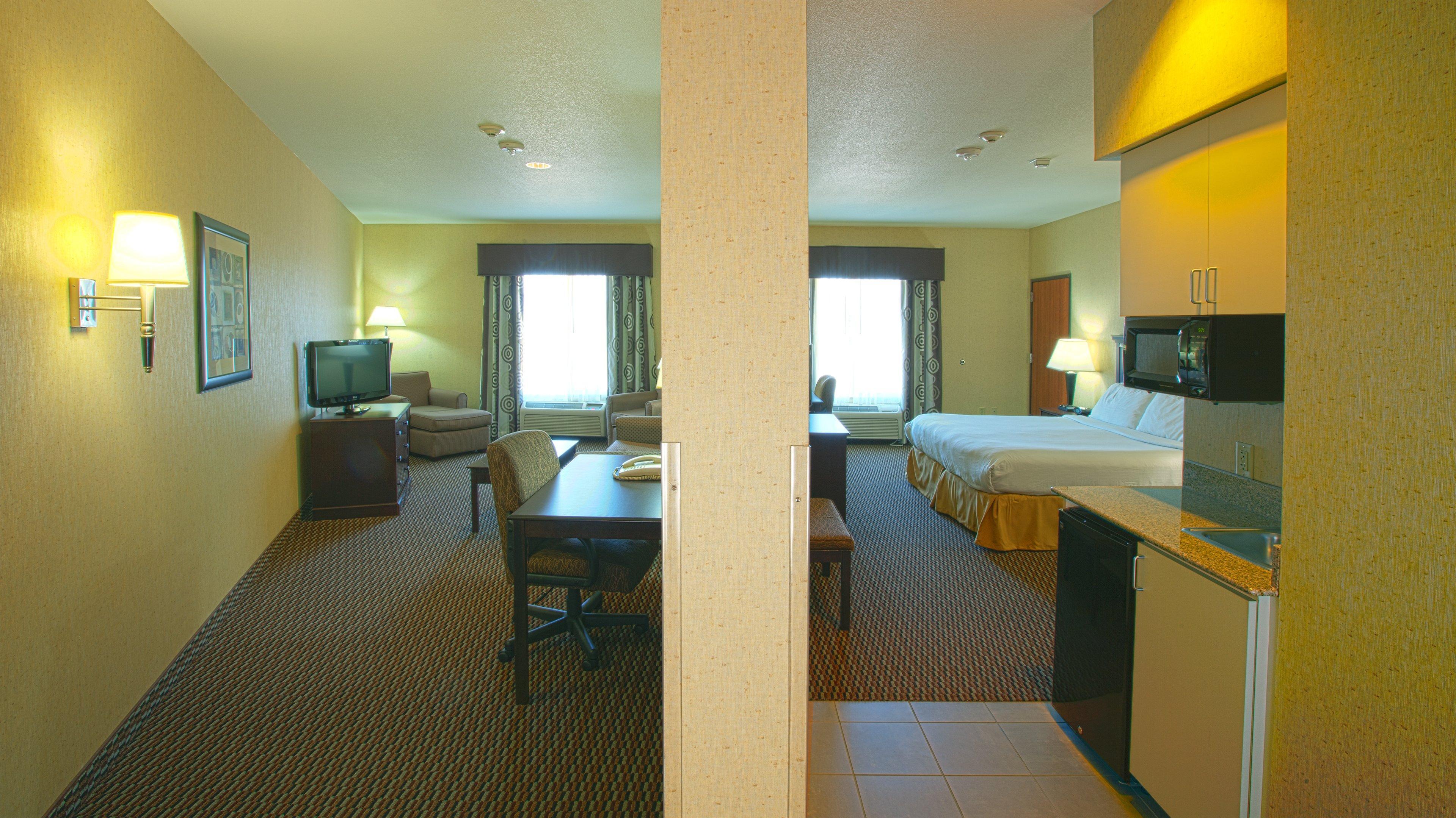 Holiday Inn Express & Suites Nampa - Idaho Center By Ihg Exterior foto