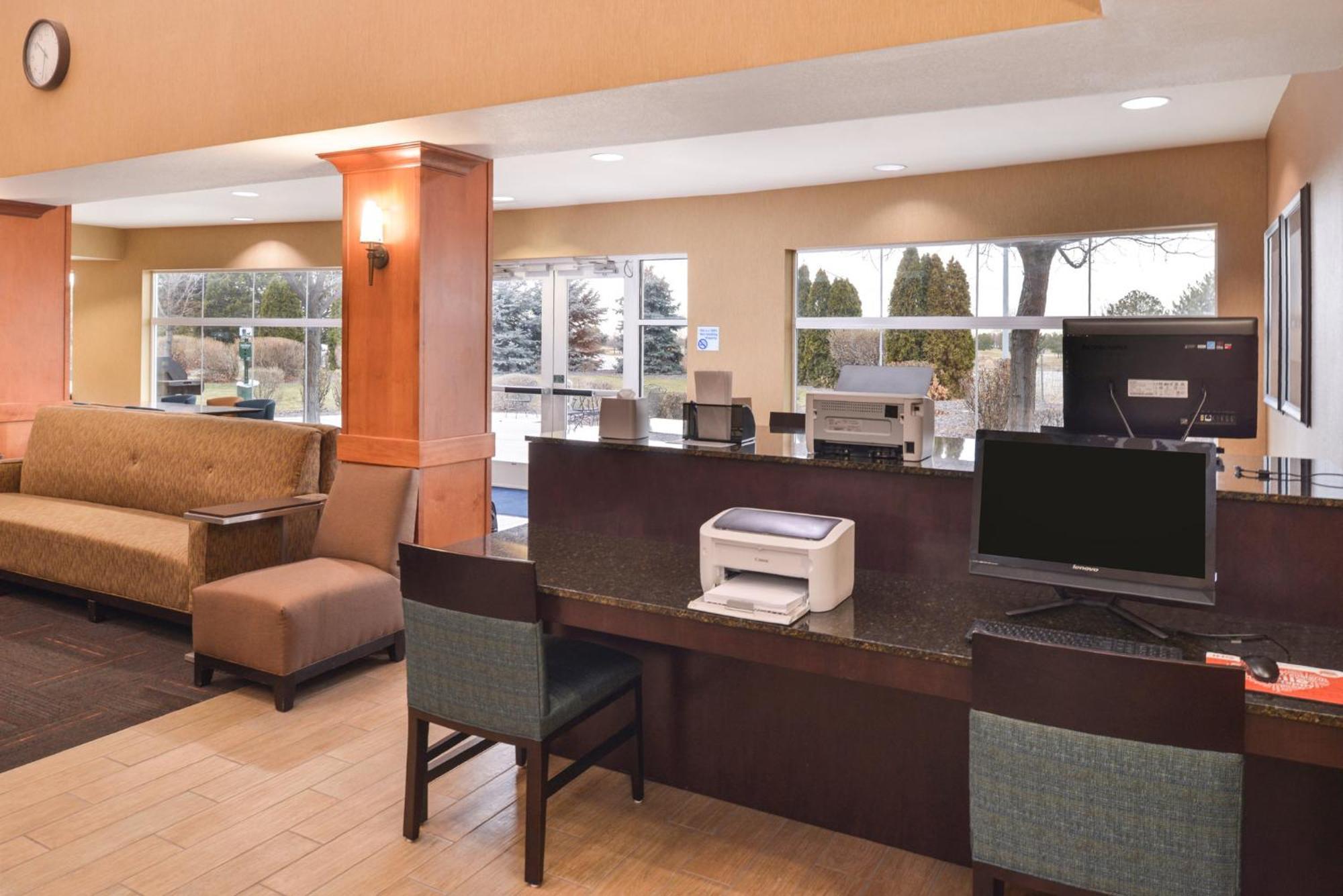 Holiday Inn Express & Suites Nampa - Idaho Center By Ihg Exterior foto