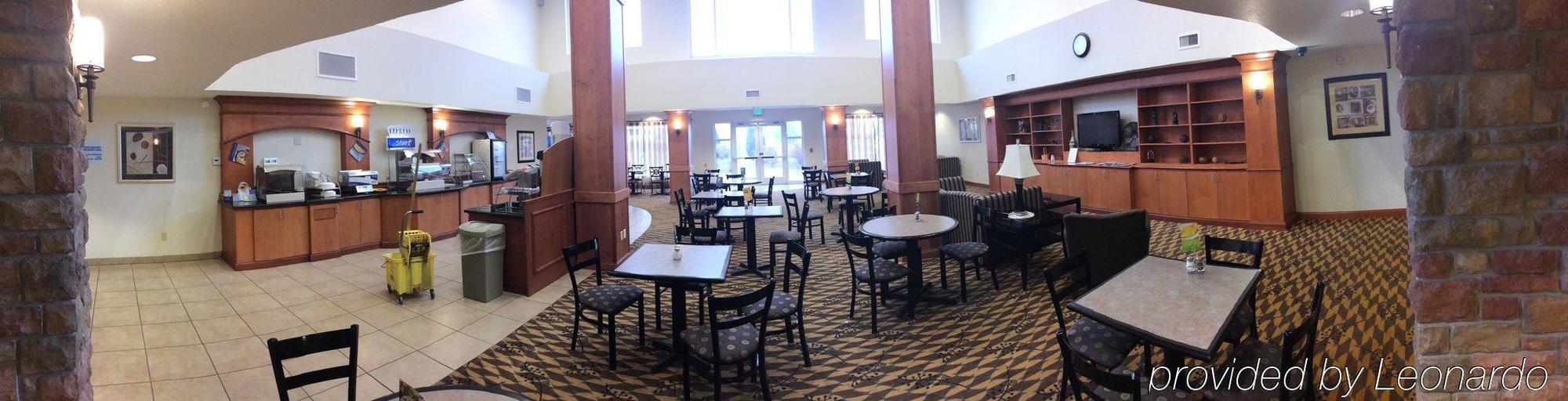 Holiday Inn Express & Suites Nampa - Idaho Center By Ihg Exterior foto